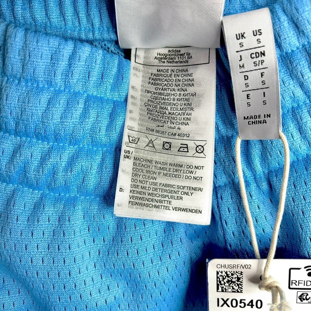 Adidas Men’s Original Essential Mesh Shorts Small Semi Blue Burst New - Picture 8 of 9